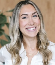 Book an Appointment with Julia Selznick for Free Consultation for New Clients