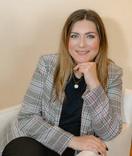 Book an Appointment with Anna Lohnes for Physiotherapy