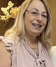 Book an Appointment with Ms. Denise Elizabeth kay Hayhurst for Aesthetics