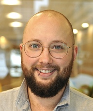 Book an Appointment with Victor Feunekes for Psychotherapy and Counselling