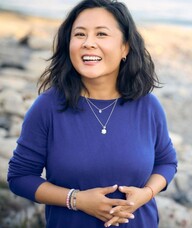 Book an Appointment with Yollanda Zhang for Free Initial Consultation