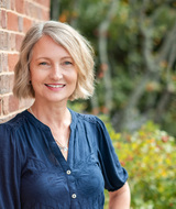 Book an Appointment with Daria Pool at Valley Inner Space Counselling & Assessment