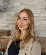 Book an Appointment with Taylor Hendrix at London Centre