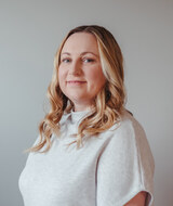 Book an Appointment with Tara Hughes at South Edmonton #2