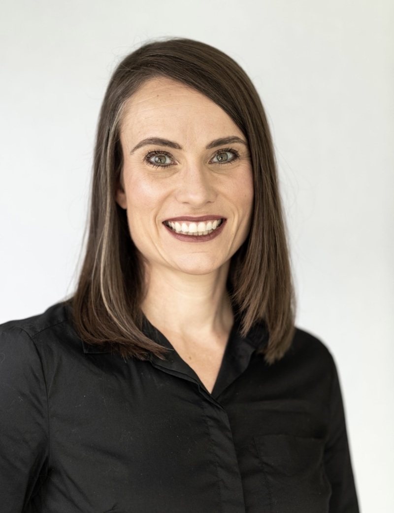 Photo of Dr. Jennifer Forbes