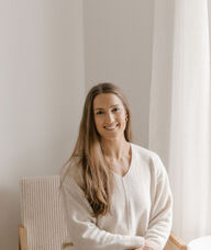Book an Appointment with Clara Bernier for Acupuncture