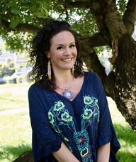 Book an Appointment with Lindsay Daniels for Registered Massage Therapy