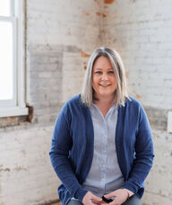 Book an Appointment with Allison Hallman for Psychotherapy