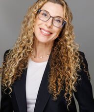 Book an Appointment with Stephanie Tenhaeff for Psychotherapy