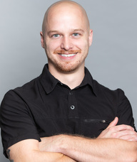 Book an Appointment with Dr. Bradford Recsky for Chiropractic