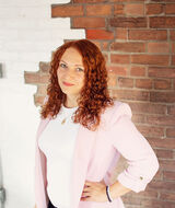 Book an Appointment with Maryna Taliaronak at Mind Matters Psychotherapy & Creative Education Oshawa